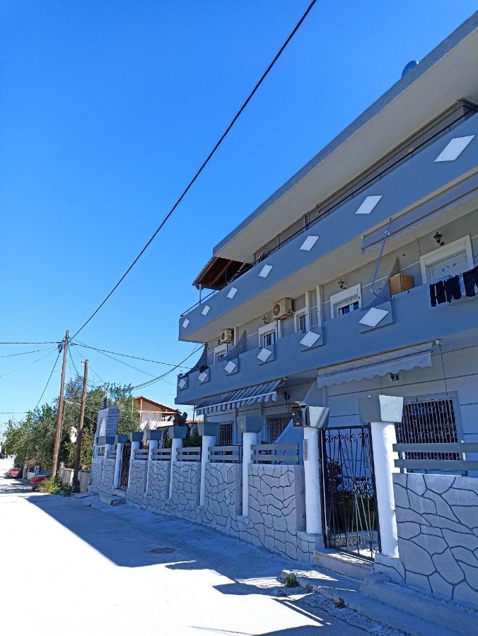 Seven Seas Apartments Artemida  Dış mekan fotoğraf