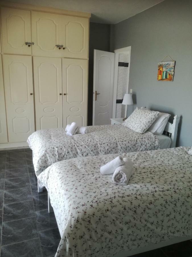 Seven Seas Apartments Artemida  Dış mekan fotoğraf