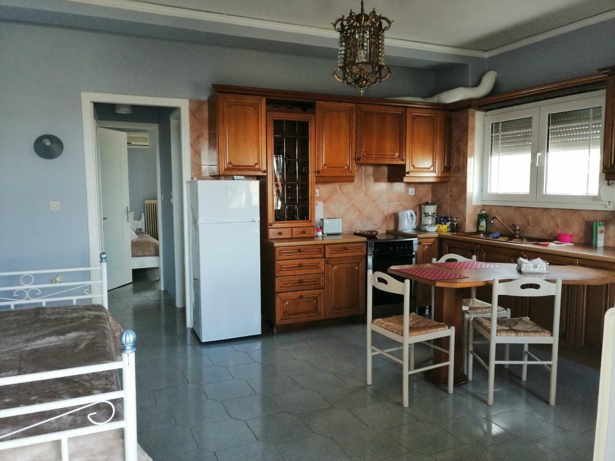 Seven Seas Apartments Artemida  Dış mekan fotoğraf