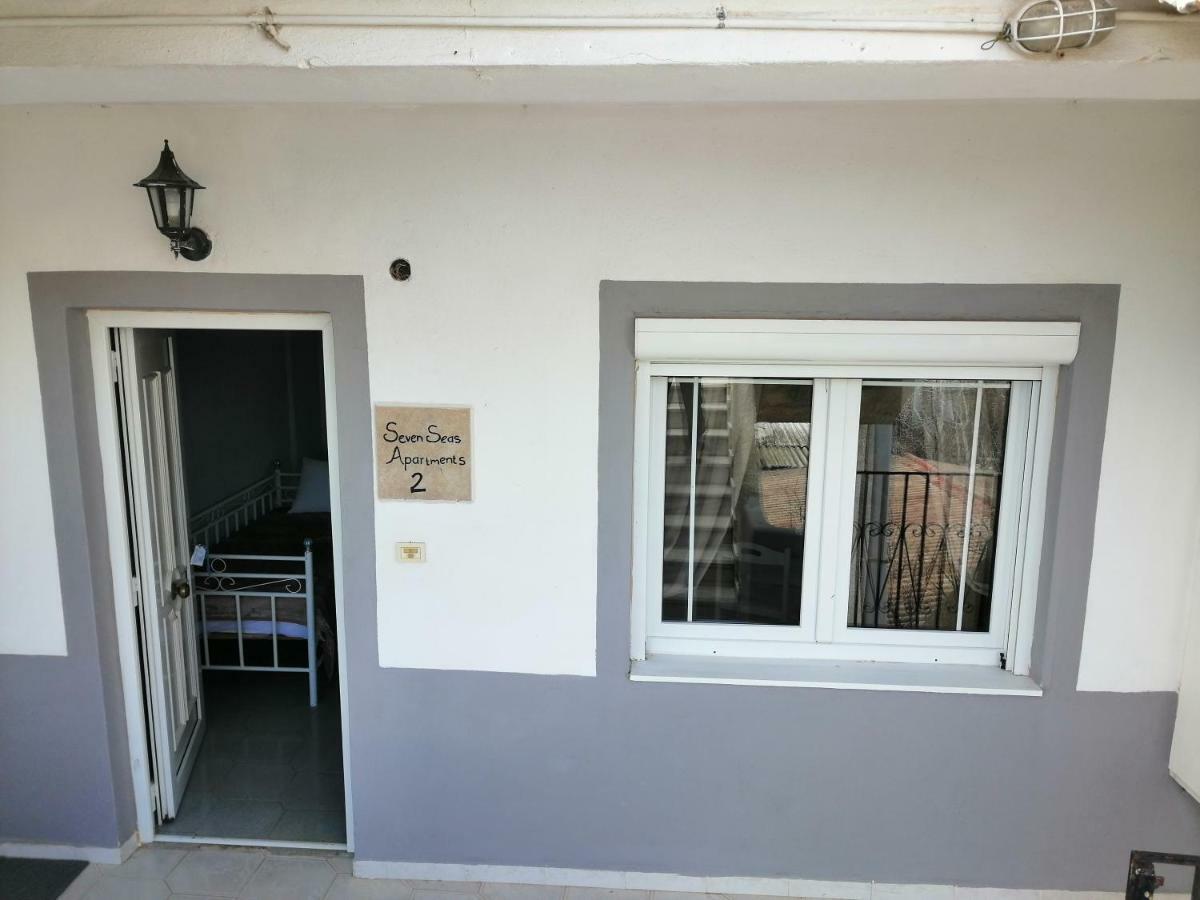 Seven Seas Apartments Artemida  Dış mekan fotoğraf